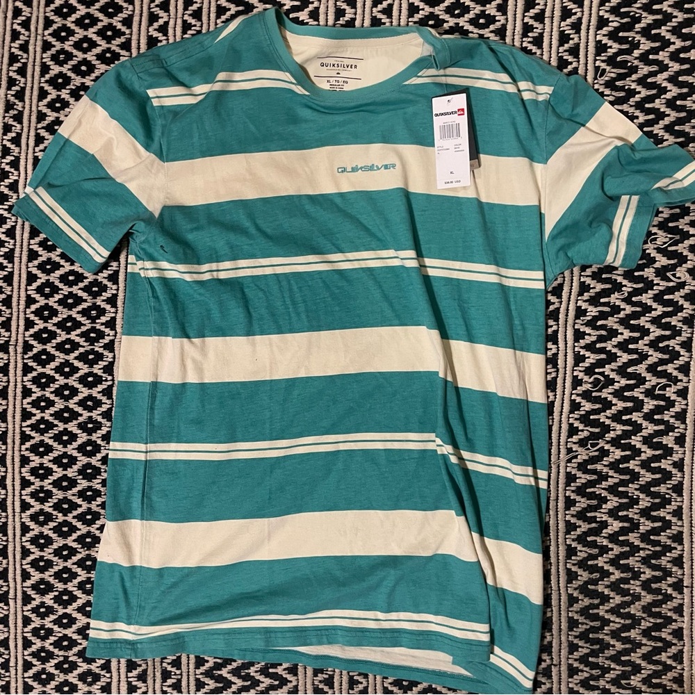 NWT Mens XL Quicksilver T Shirt Striped with Embroidered Logo